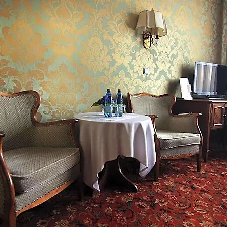 Hotel Plock فندق بوتسك